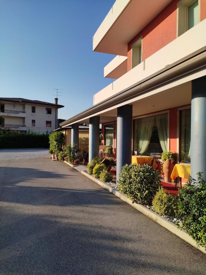 Ristorante Locanda Dussin Oderzo Εξωτερικό φωτογραφία