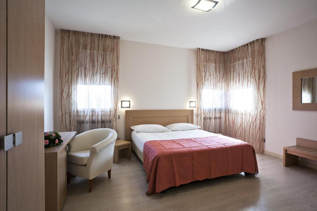 Ristorante Locanda Dussin Oderzo Δωμάτιο φωτογραφία